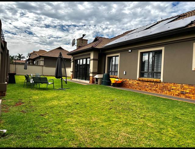 3 BEDROOM HOUSE FOR SALE IN SUNAIR PARK